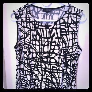 Black and white patterned tank top.